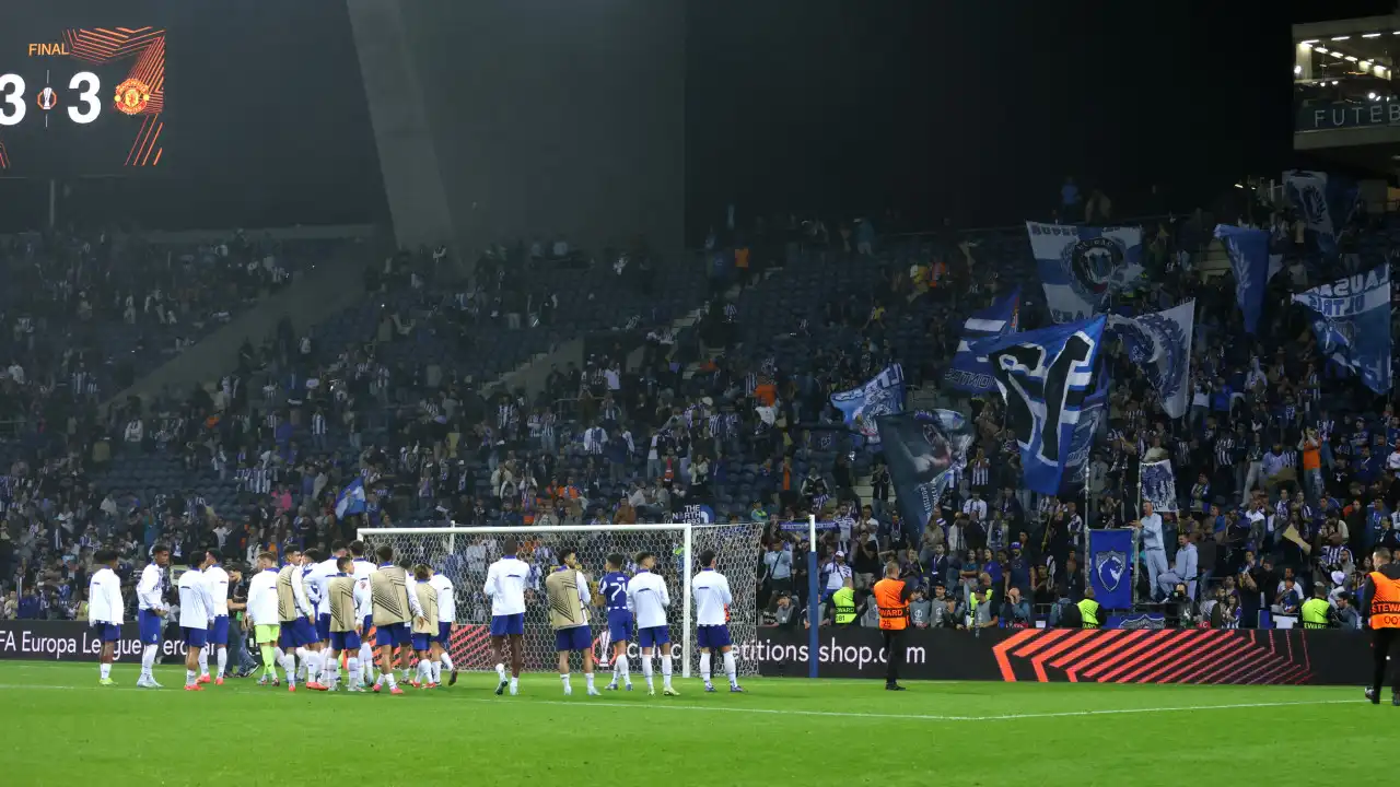 Época europeia do FC Porto? "Podemos perder com a desculpa do ano zero"