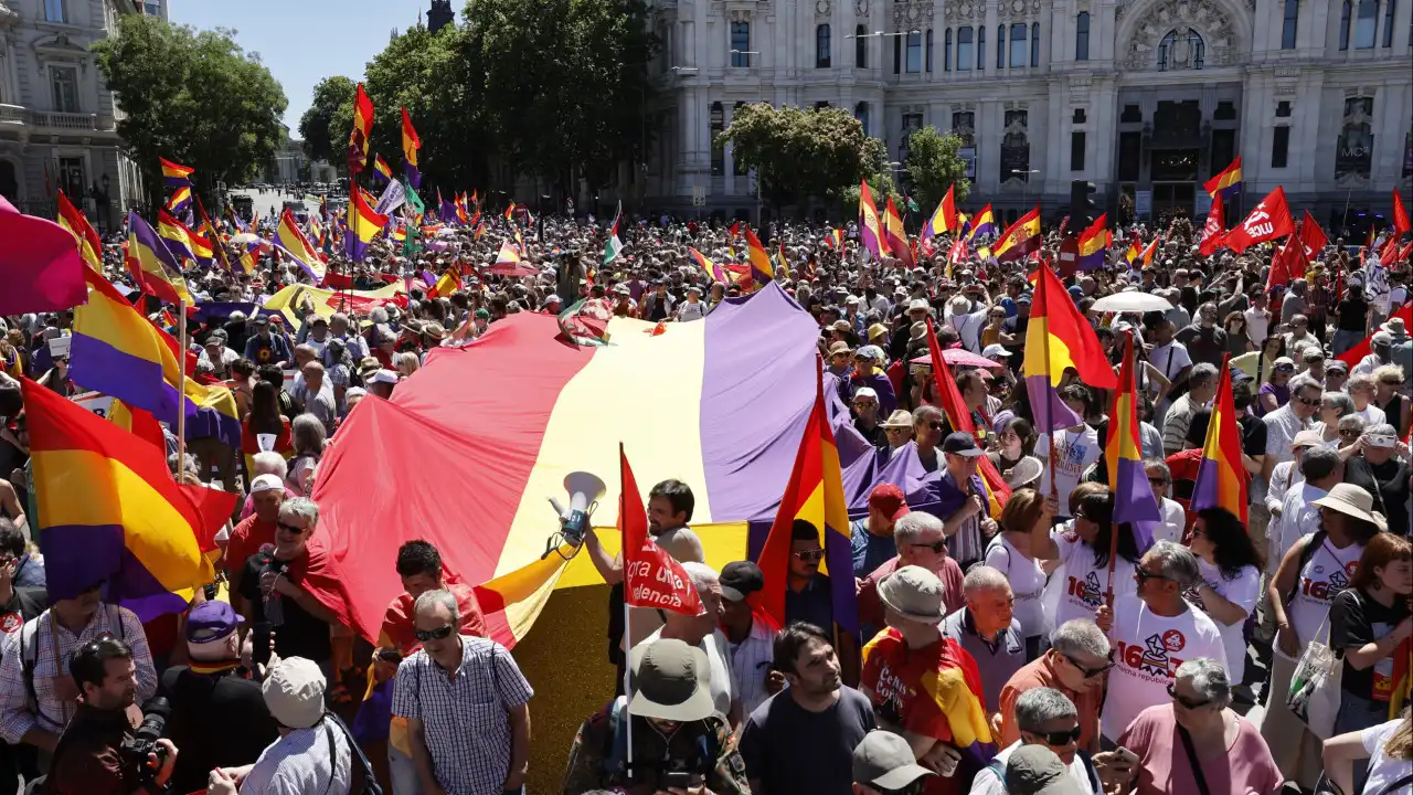 Por vontade dos cidadãos, Espanha já não seria uma monarquia