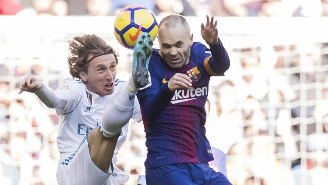 De lenda para lenda. Modric despede-se do rival Iniesta: "Foi um prazer"