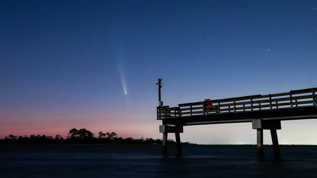 Um momento único. As imagens do cometa que passou pela Terra