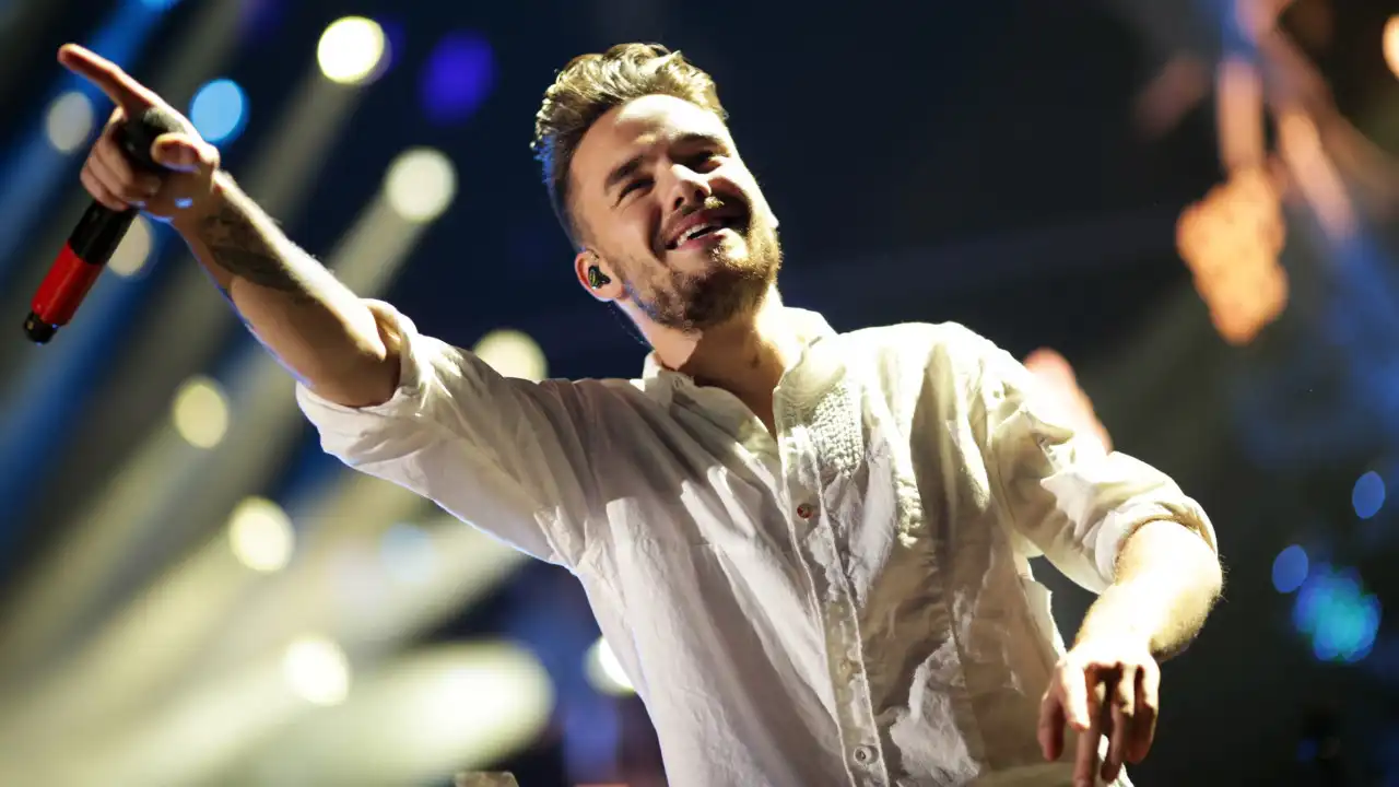 Liam Payne. As homenagens junto ao Estádio do Dragão