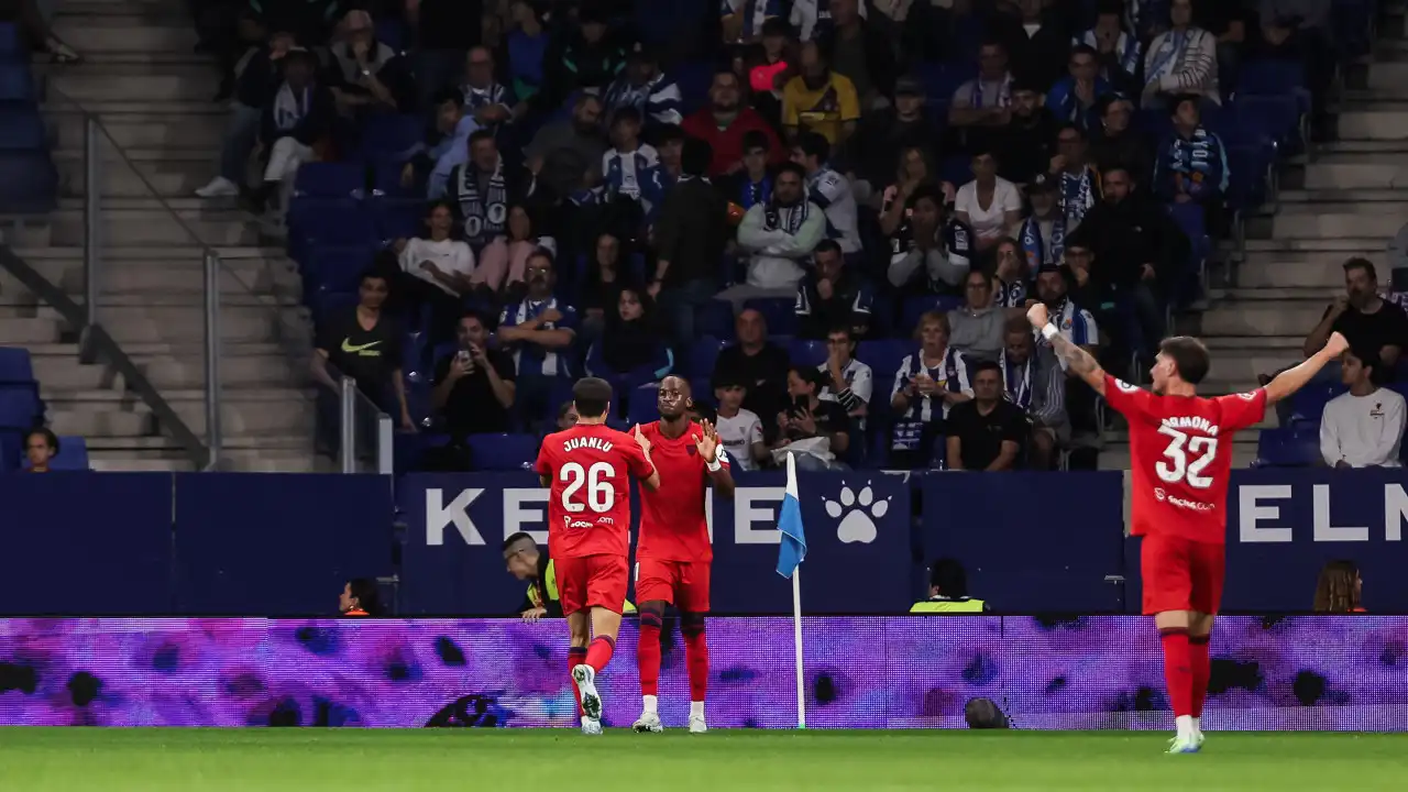 Bis de Lukekabio garante vitória ao Sevilla em casa do Espanyol