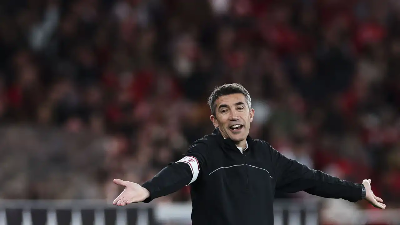 Bruno Lage promove mexidas. Os onzes para o Benfica-Santa Clara