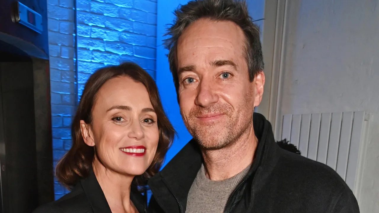 Matthew MacFadyen, de 'Succession', celebra 20 anos de casamento