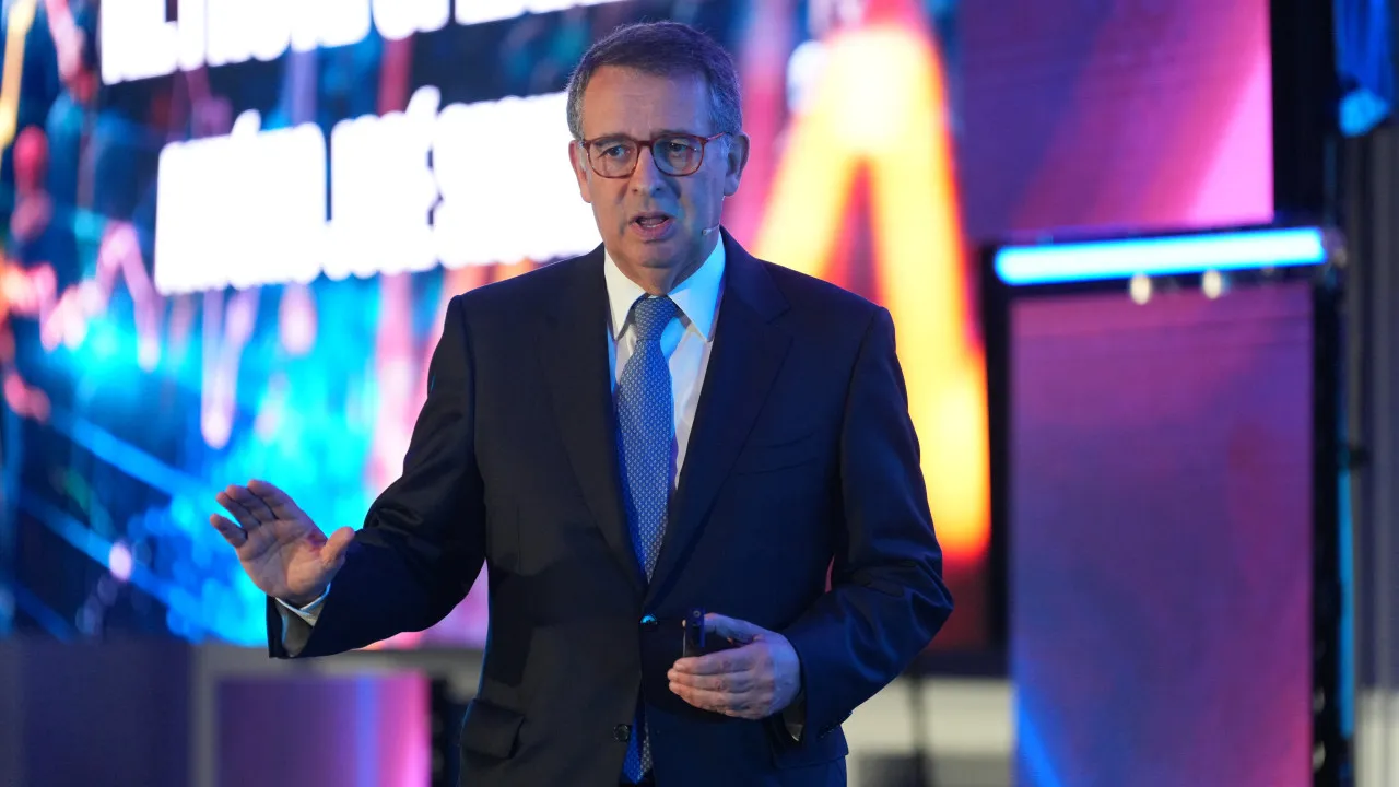 Seguro vai anunciar candidatura a presidente da república esta semana
