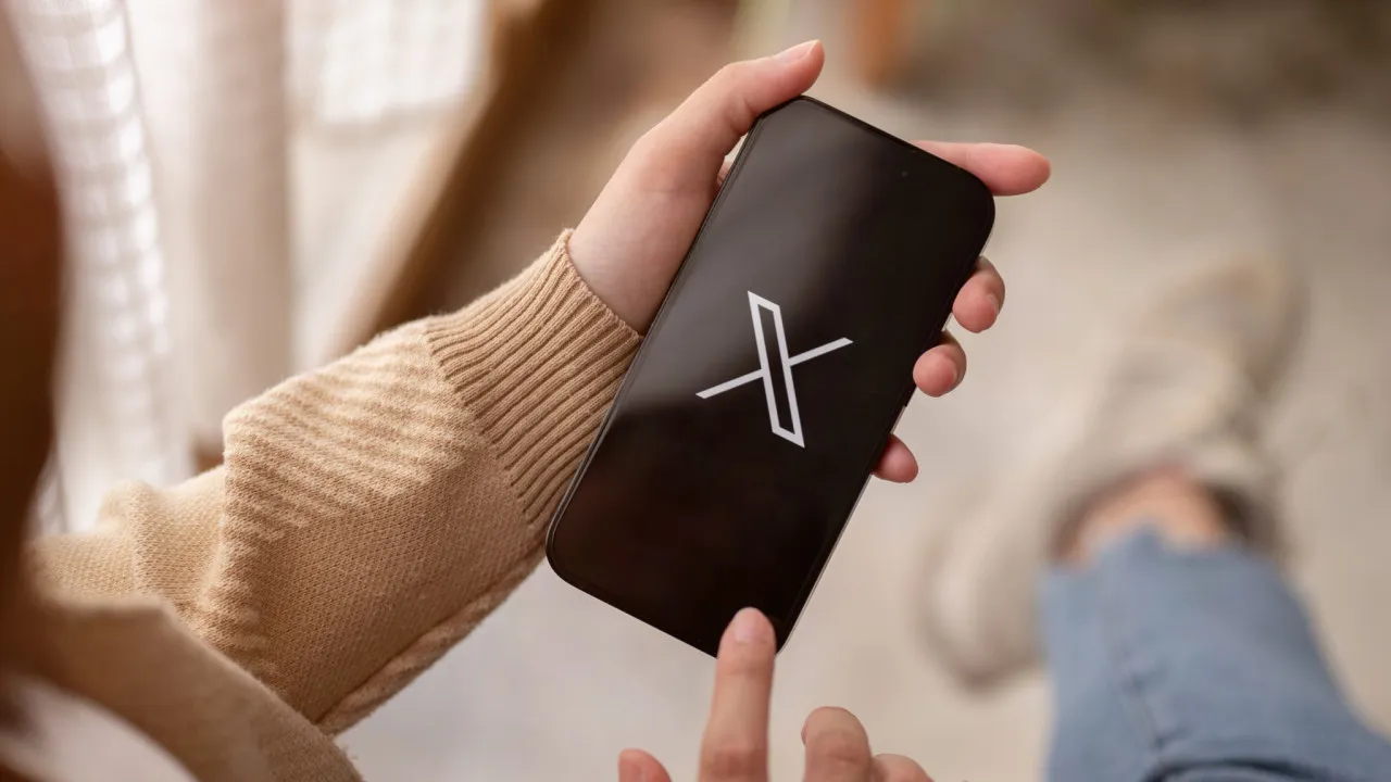 Rede social x suspendeu envio de mensagens encriptadas