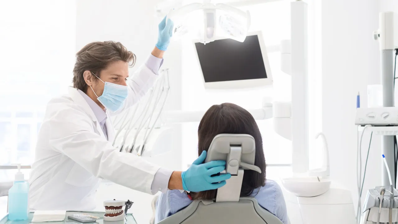O problema digestivo que os dentistas conseguem identificar numa consulta