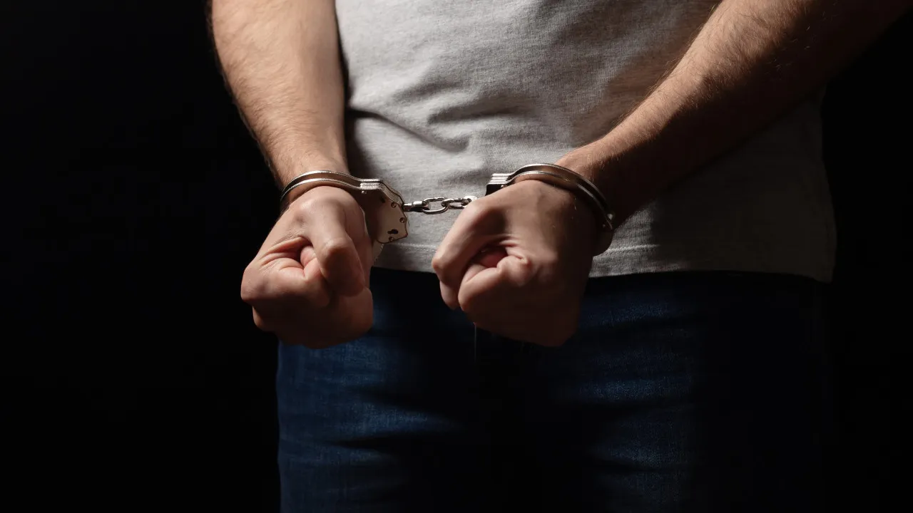 Escócia. Tira a própria vida e marido violento é condenado por homicídio