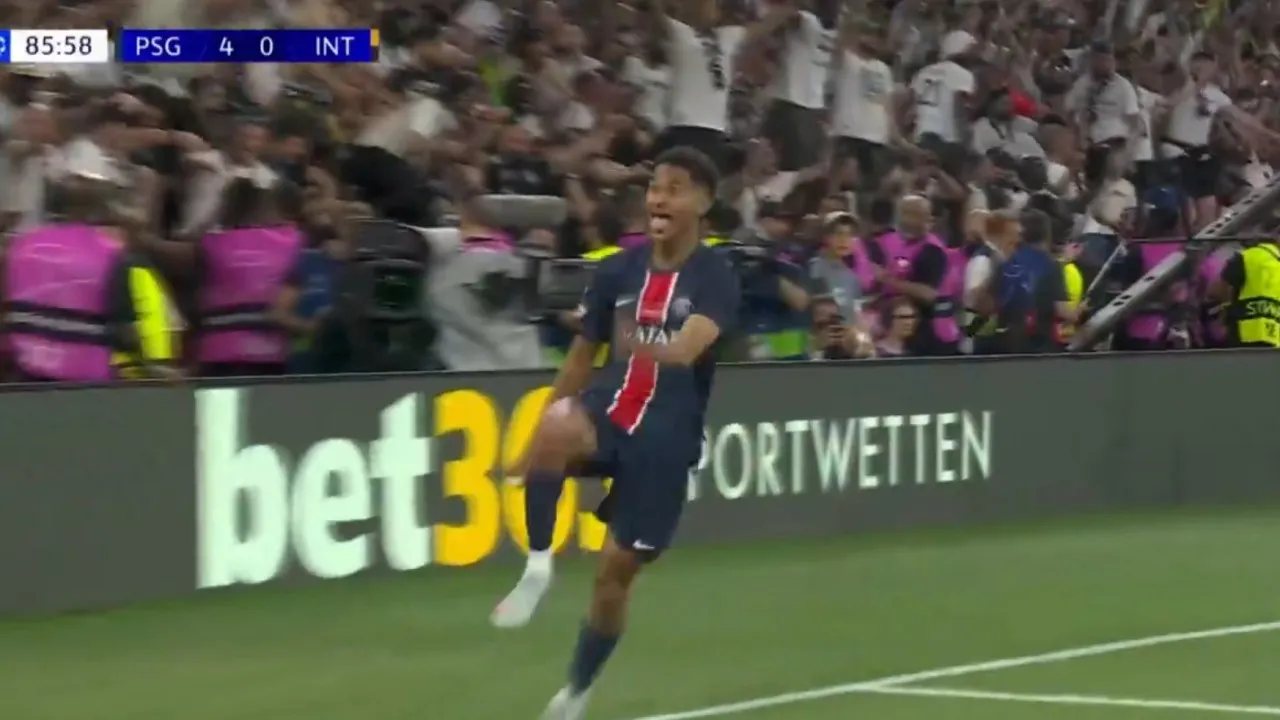 Quantos dedos tem uma mão? Psg respondeu com estes golos