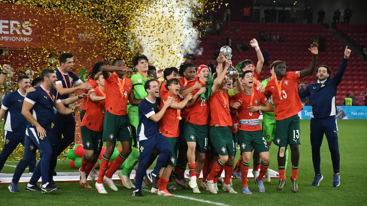 Violante vê no título europeu sub-17 