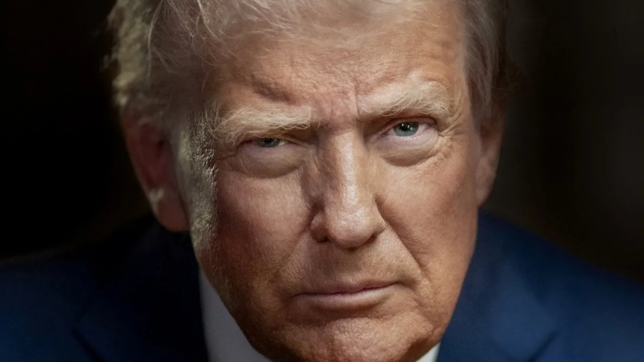 Casa branca divulga (novo) retrato oficial de donald trump