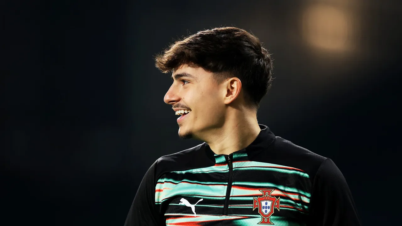 Rodrigo gomes lembra sonho da geração em vencer inédito título