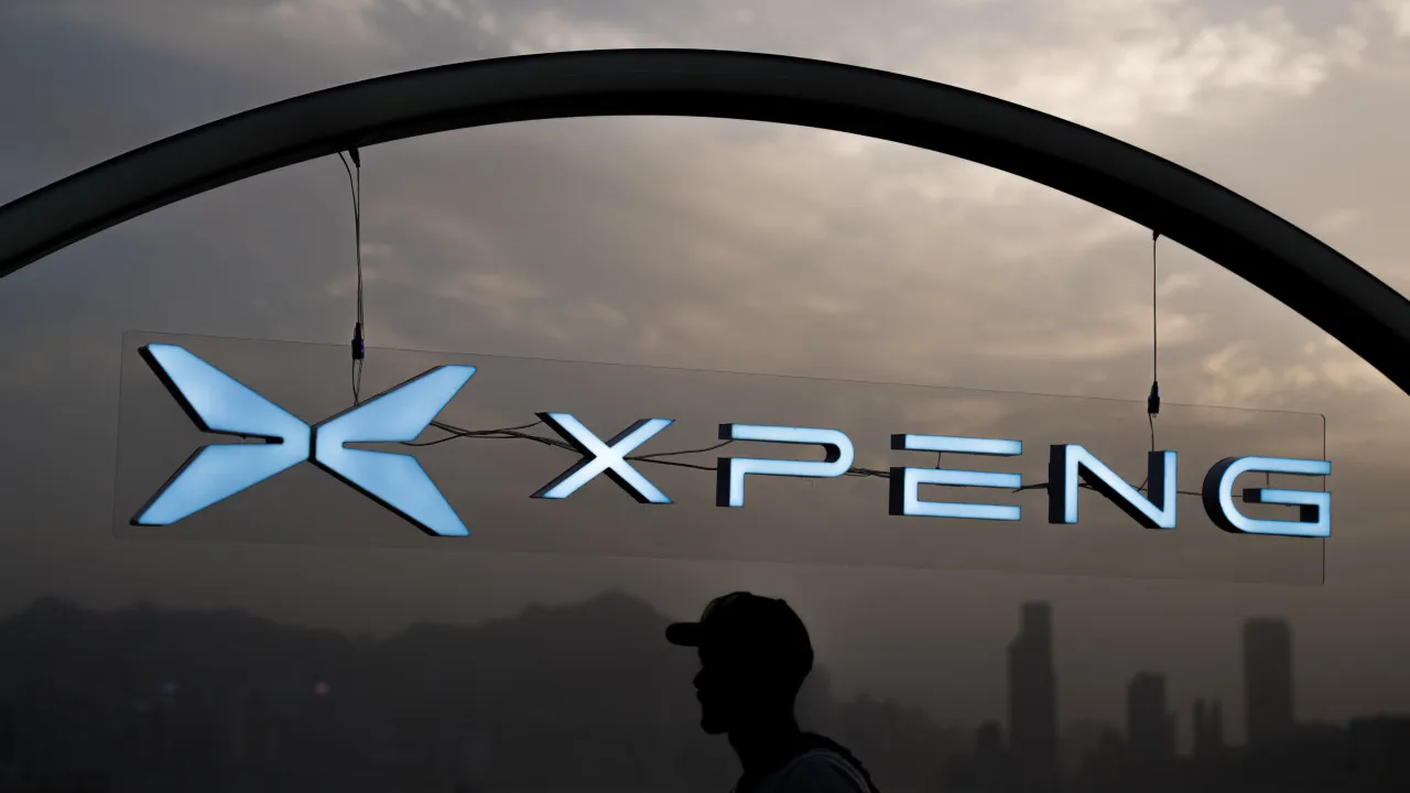 “Revolução na Mobilidade: Xpeng e Huawei Juntas no Incrível Head-Up Display do Novo SUV G7!” #ÚltimasNotícias #Portugal