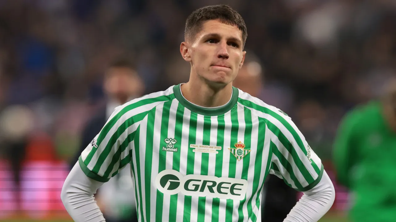 "Desferida a Batalha: Benfica e FC Porto Lançam Guerra por Sergi Altimira!" #ÚltimasNotícias #Portugal "Desferida a Batalha: Benfica e FC Porto Lançam Guerra por Sergi Altimira!" #ÚltimasNotícias #Portugal
