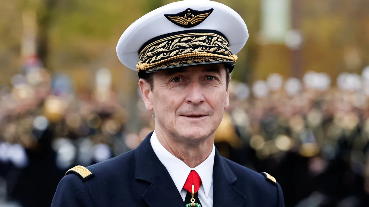 França preocupada com possibilidade de "guerra aberta" com Rússia