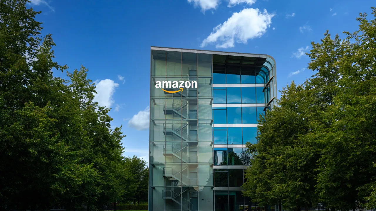Amazon processada nos EUA por manipulação de leilões