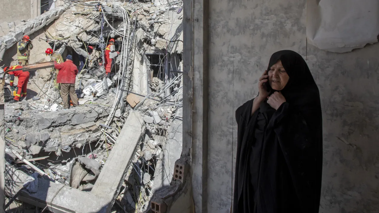 AO MINUTO: 3 capacetes azuis feridos; Morreram 13 soldados dos EUA