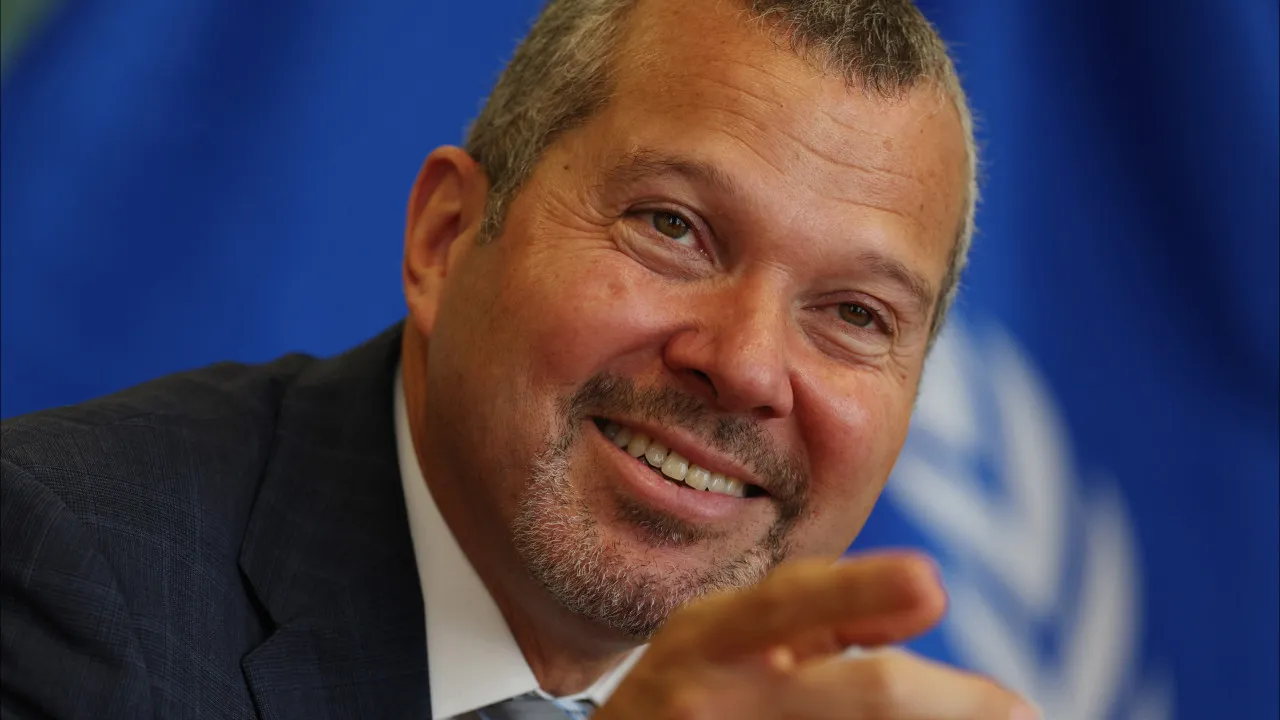 OMI pede esforços diplomáticos internacionais para desbloquear Ormuz