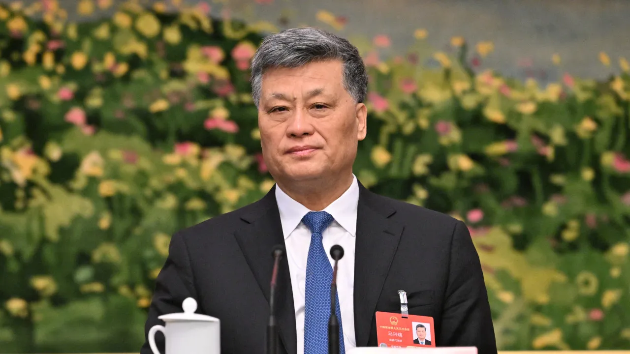 China investiga ex-chefe do Partido Comunista em Xinjiang por corrupção