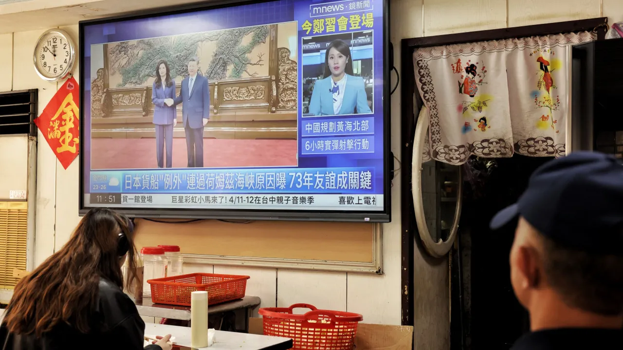 China abre-se a TV e importações de Taiwan após visita da oposição