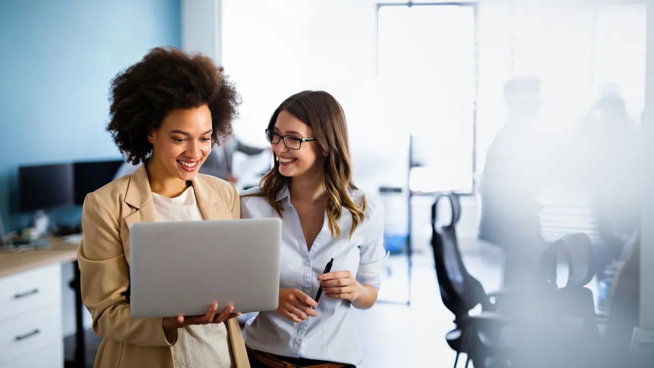 Férias acabaram? 7 dicas para o ajudar a voltar ao trabalho (sem stress)