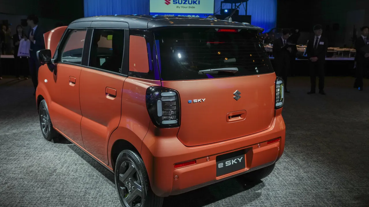 Suzuki aposta em elétrico acessível tem bateria ligada à BYD