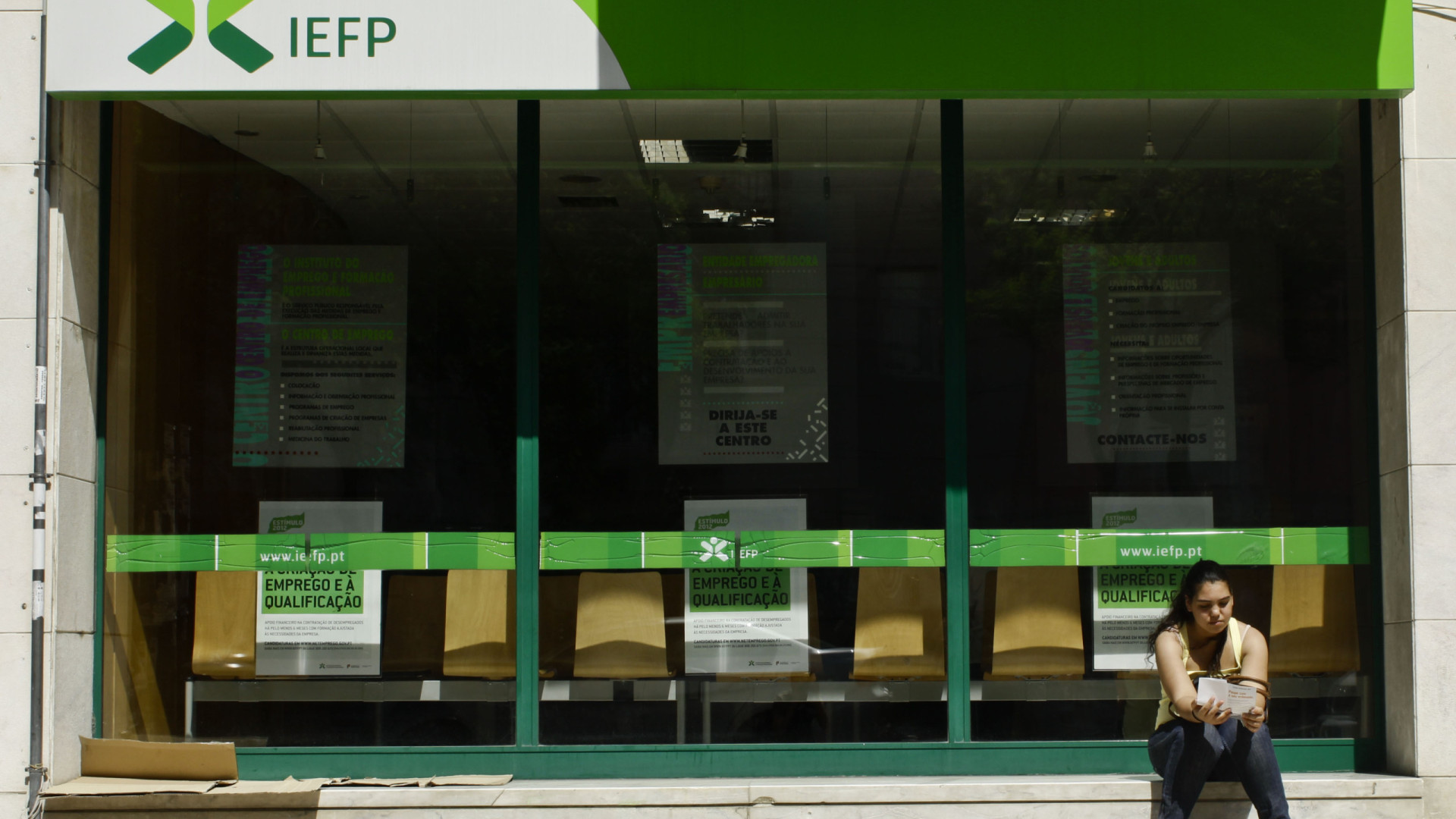 IEFP paga às empresas 50% do apoio à contratação no início dos contratos