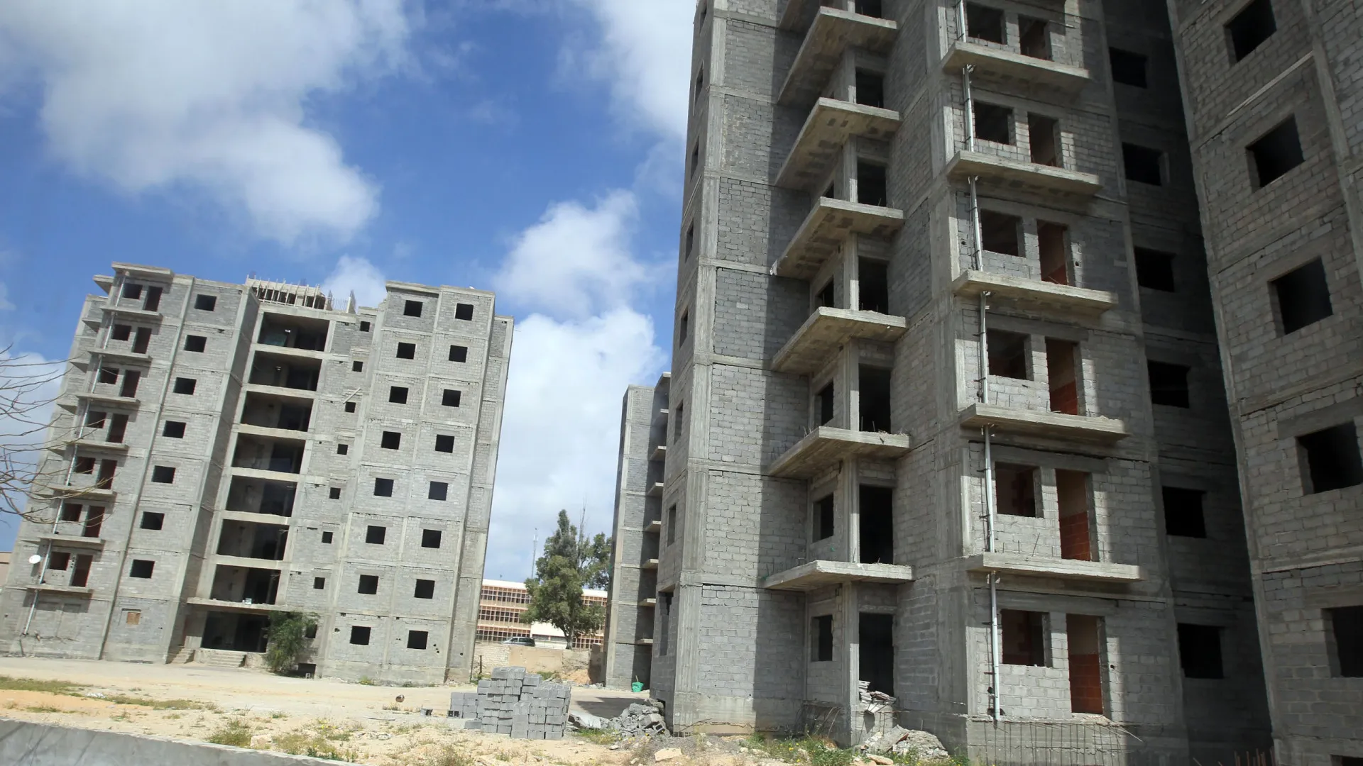 
                    Produção na construção mantém crescimento de 2,2% em 2025
                