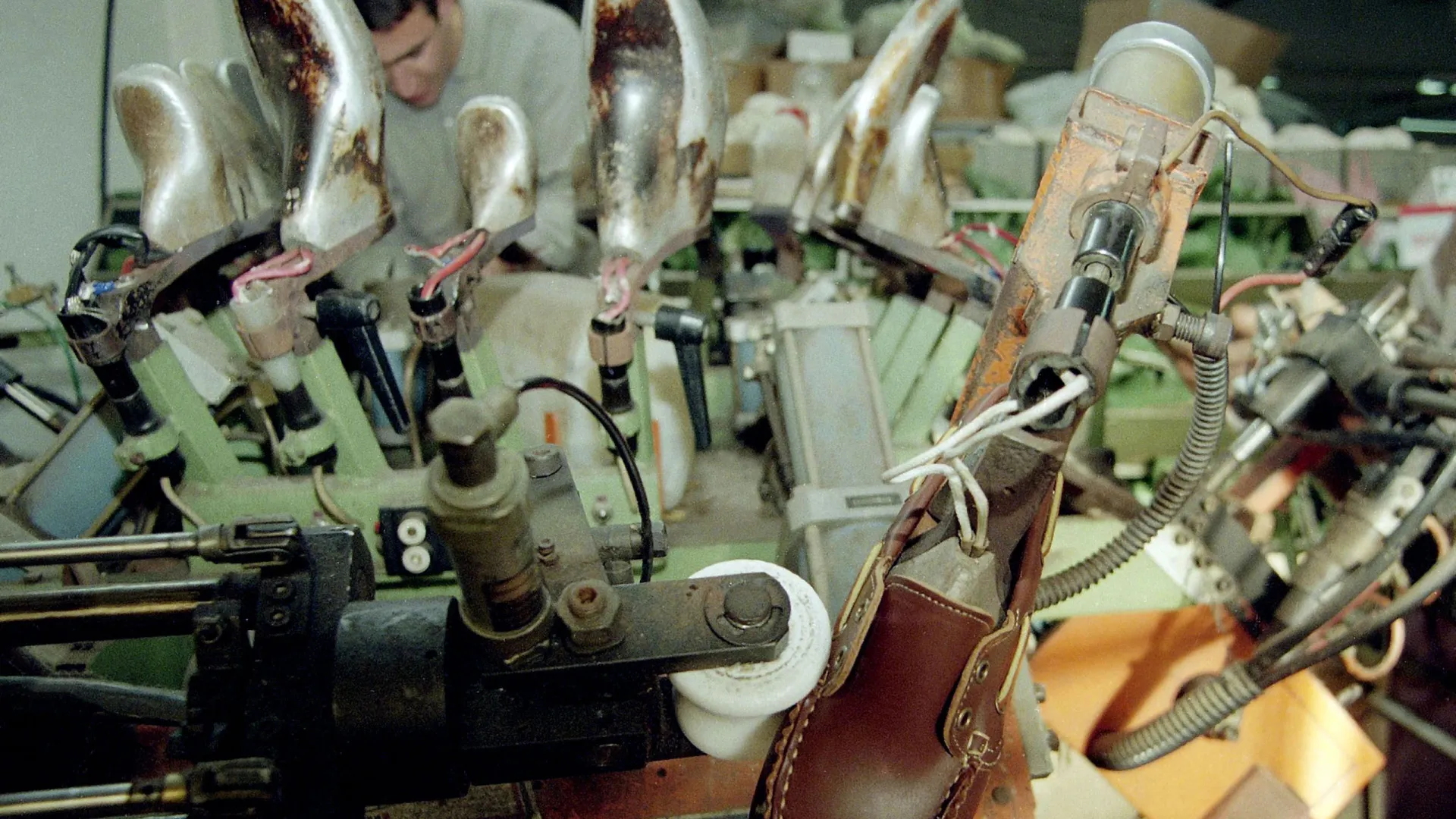 
                    Exportações de calçado crescem 3,8% em volume e 2,1% em valor
                