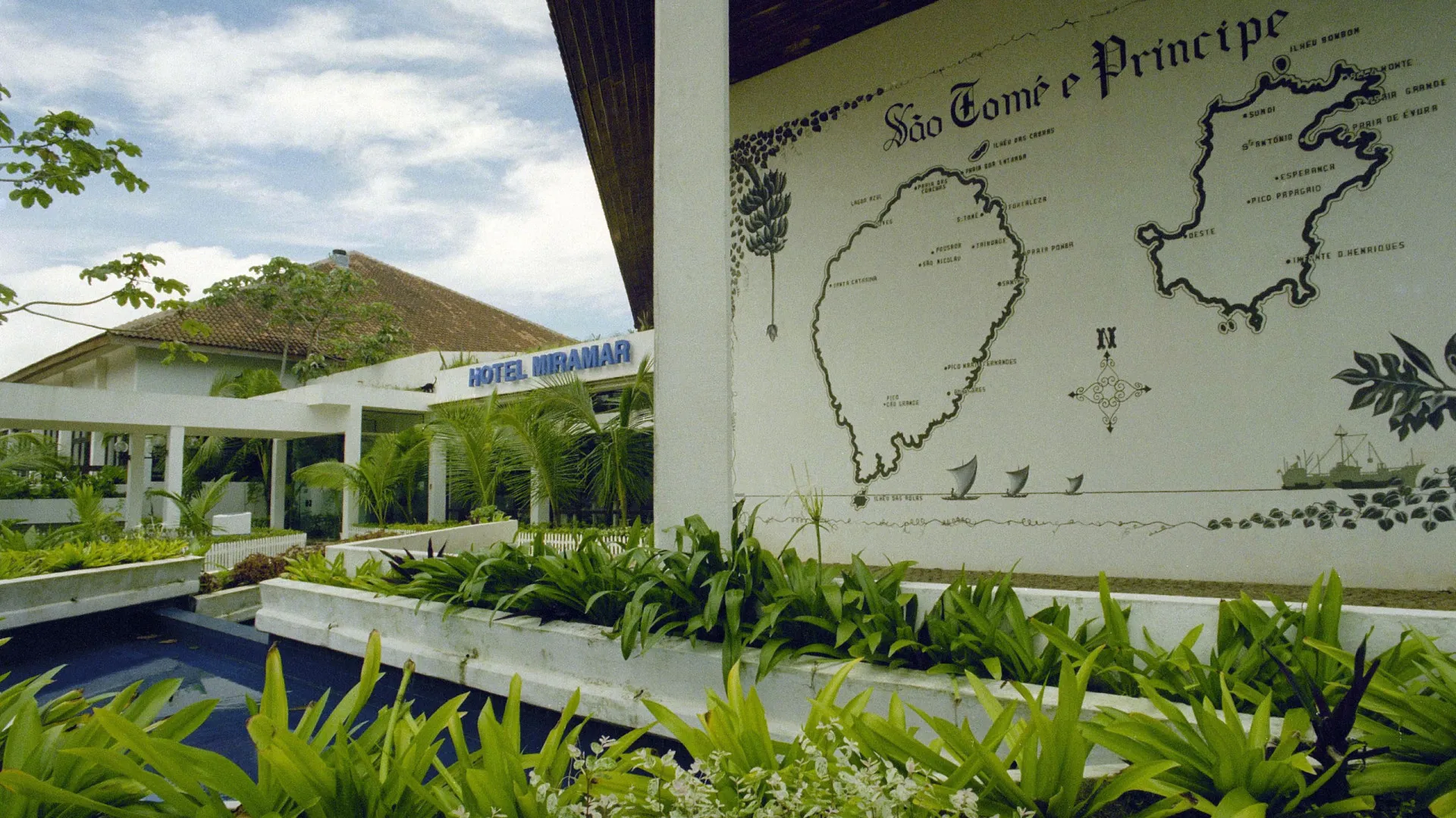 
                    Governo são-tomense quer consolidar recolha de dados sobre o turismo
                