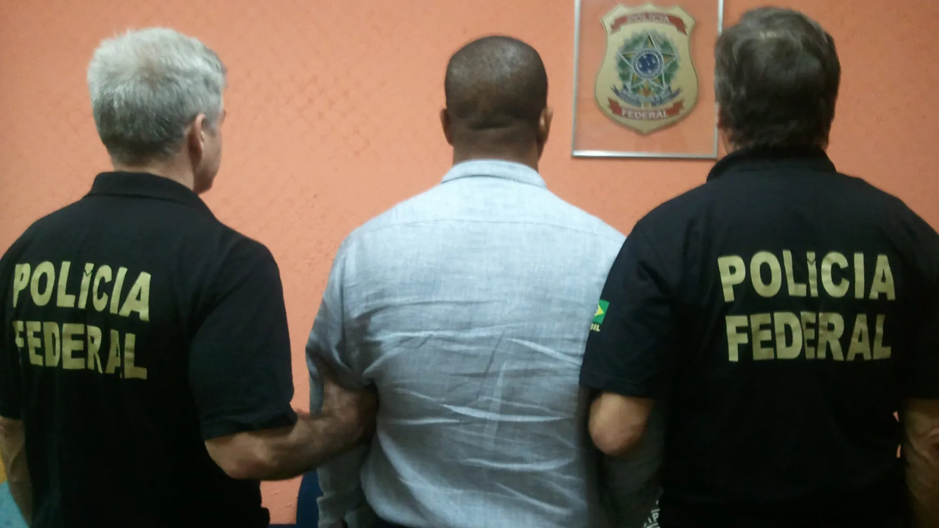 Polícia brasileira lança operação contra tráfico de droga em 15 estados