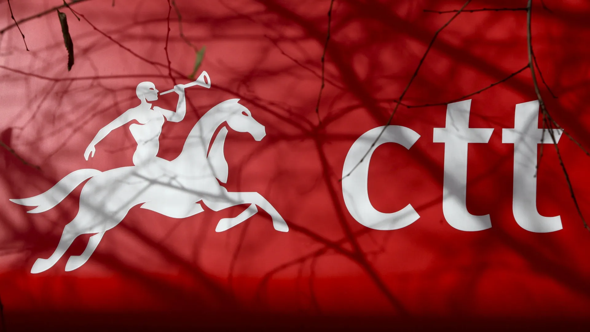 
                    PSI em máximo desde junho de 2008 e CTT lideram ganhos ao avançar 3,17%
                