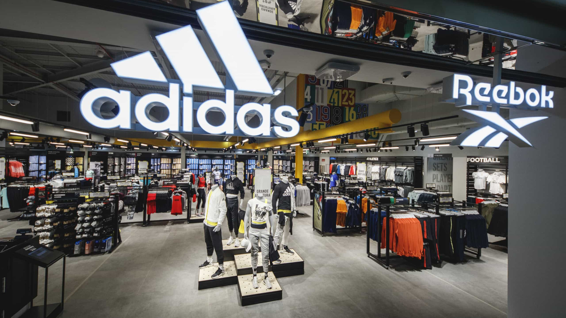 Adidas abre no Vila do Conde Porto Fashion Outlet