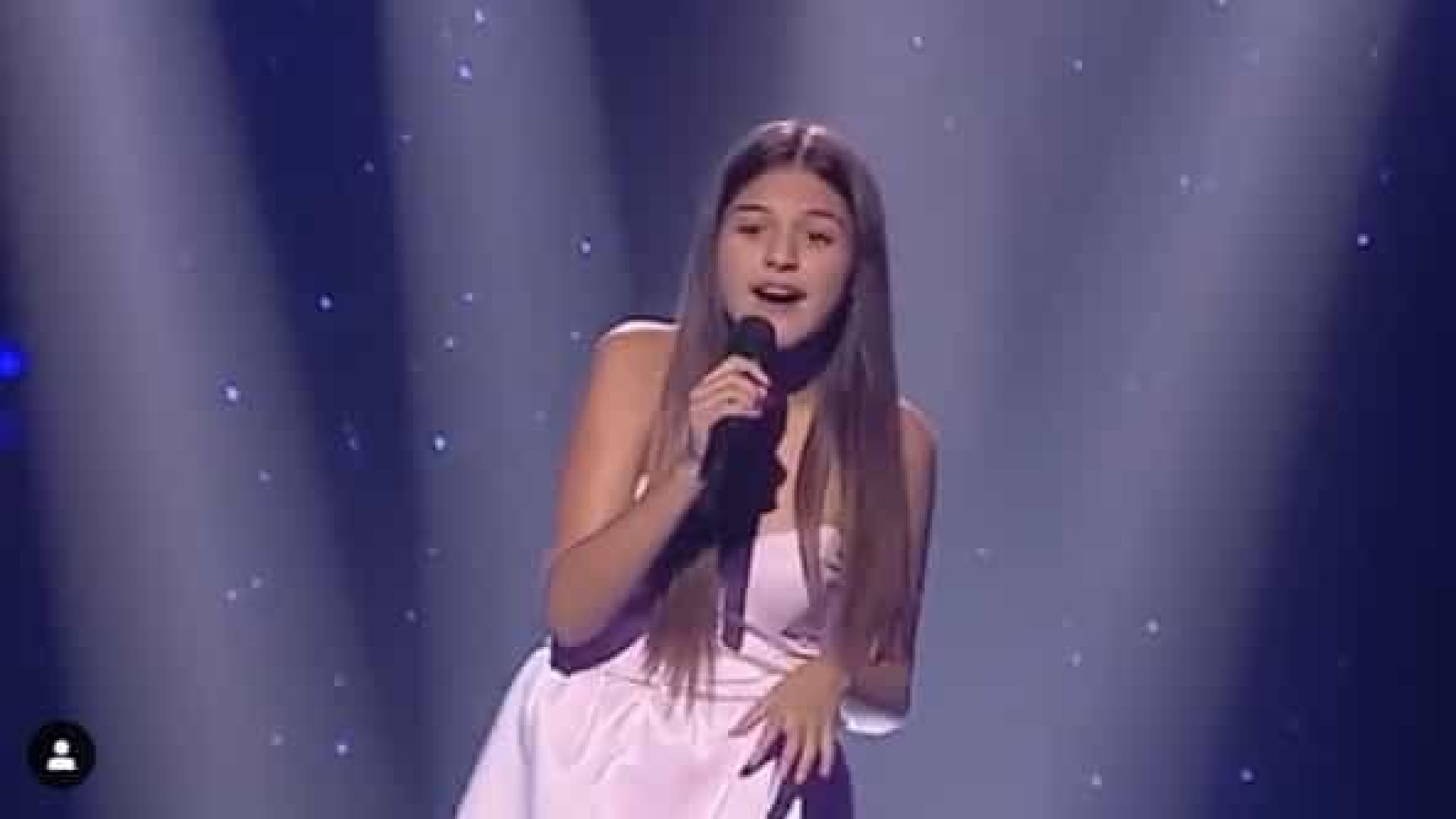 The Voice Kids Barbara Bandeira Surpreende E Canta Com Fa Es Maravilhosa E Tao Talentosa