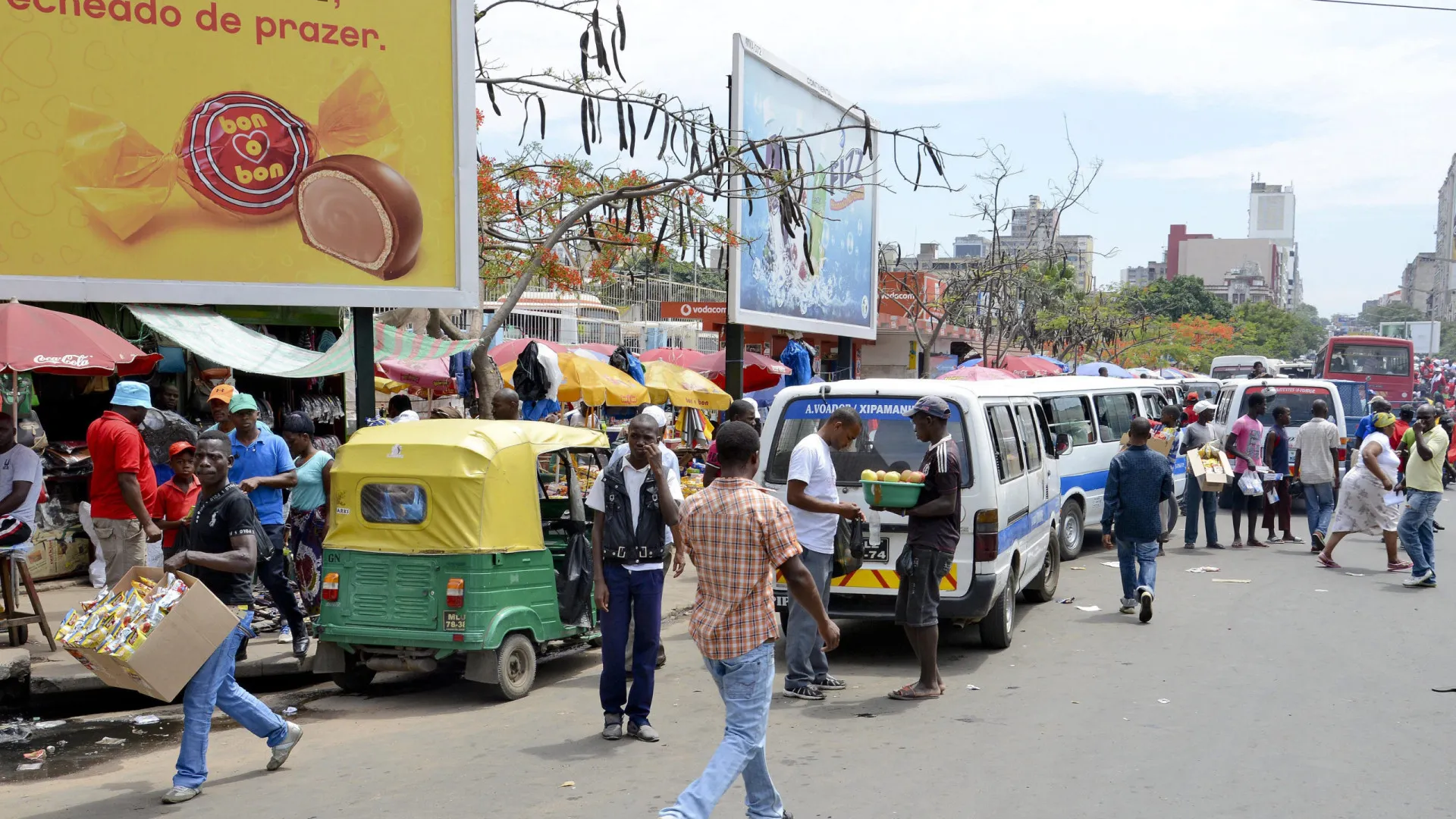 
                    Moçambicanos disponíveis para serviço militar reduzem para quase 252 mil
                