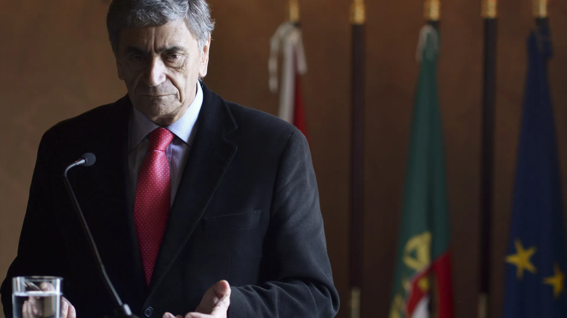 
                    Marcelo e Montenegro evocam Laborinho Lúcio, 
