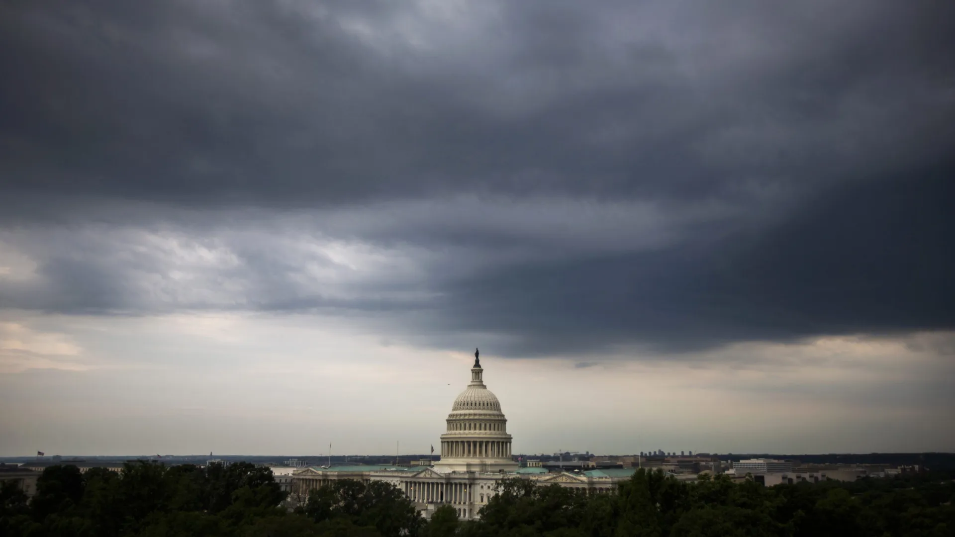 
                    Estados Unidos em paralisação orçamental, mas espera-se fim rápido
                