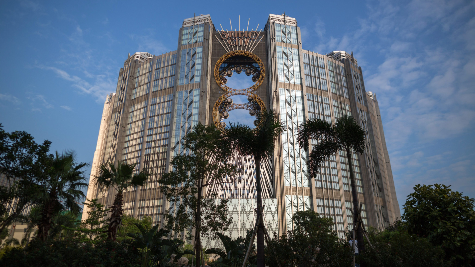 Operadora do jogo em Macau Melco duplica lucros no 1.º trimestre de 2025