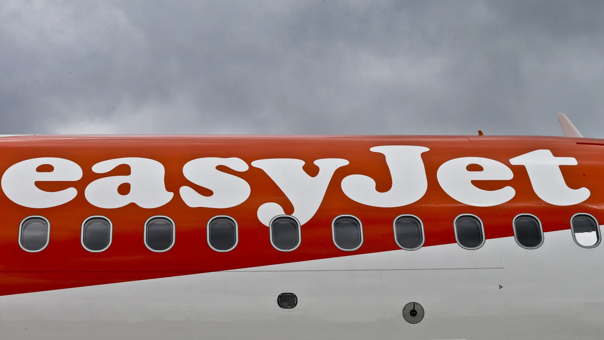 
                    EasyJet remarca regresso a Lisboa de passageiros retidos
                
