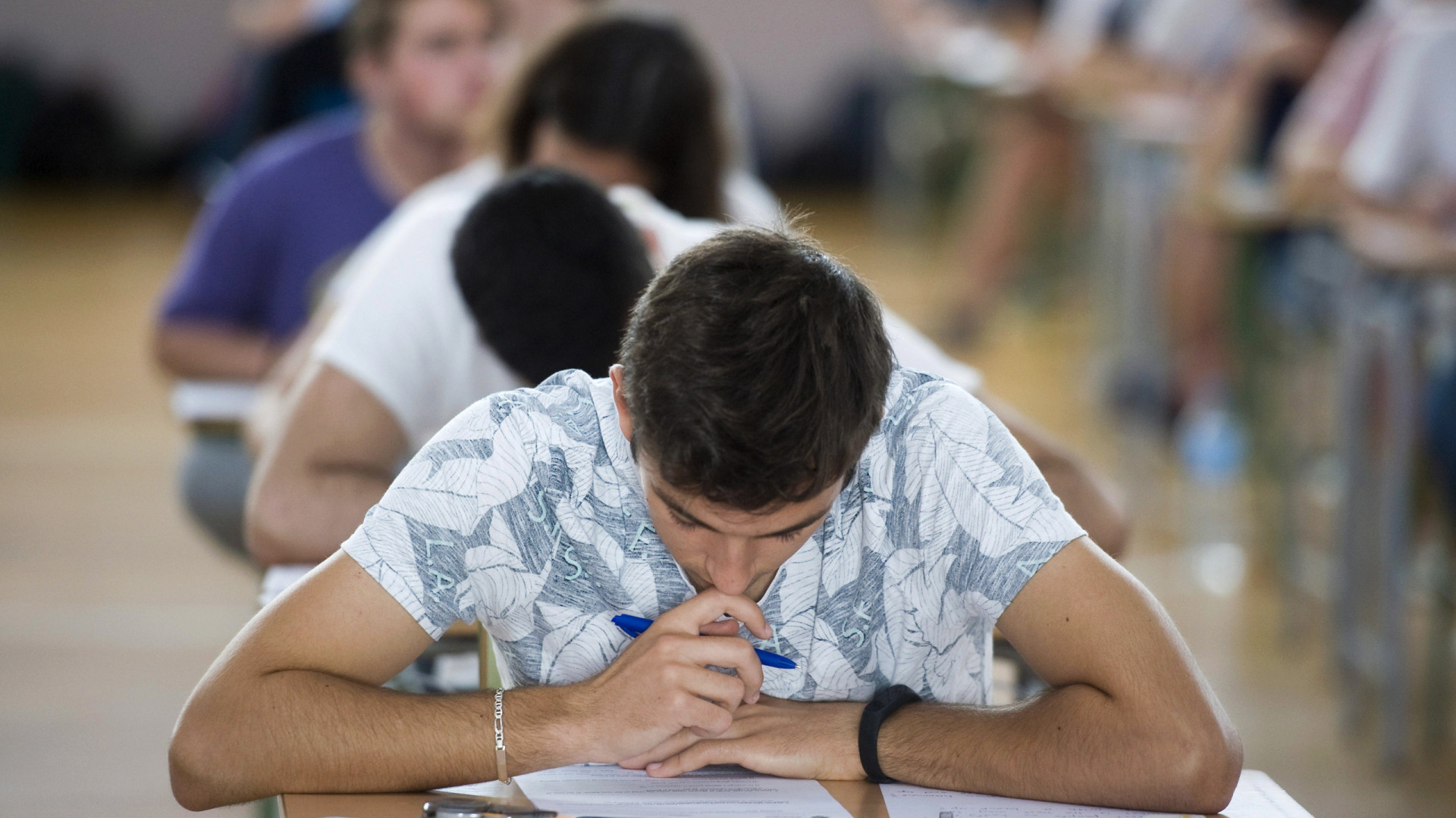 Há cada vez mais alunos nas escolas mas muitos não aprendem