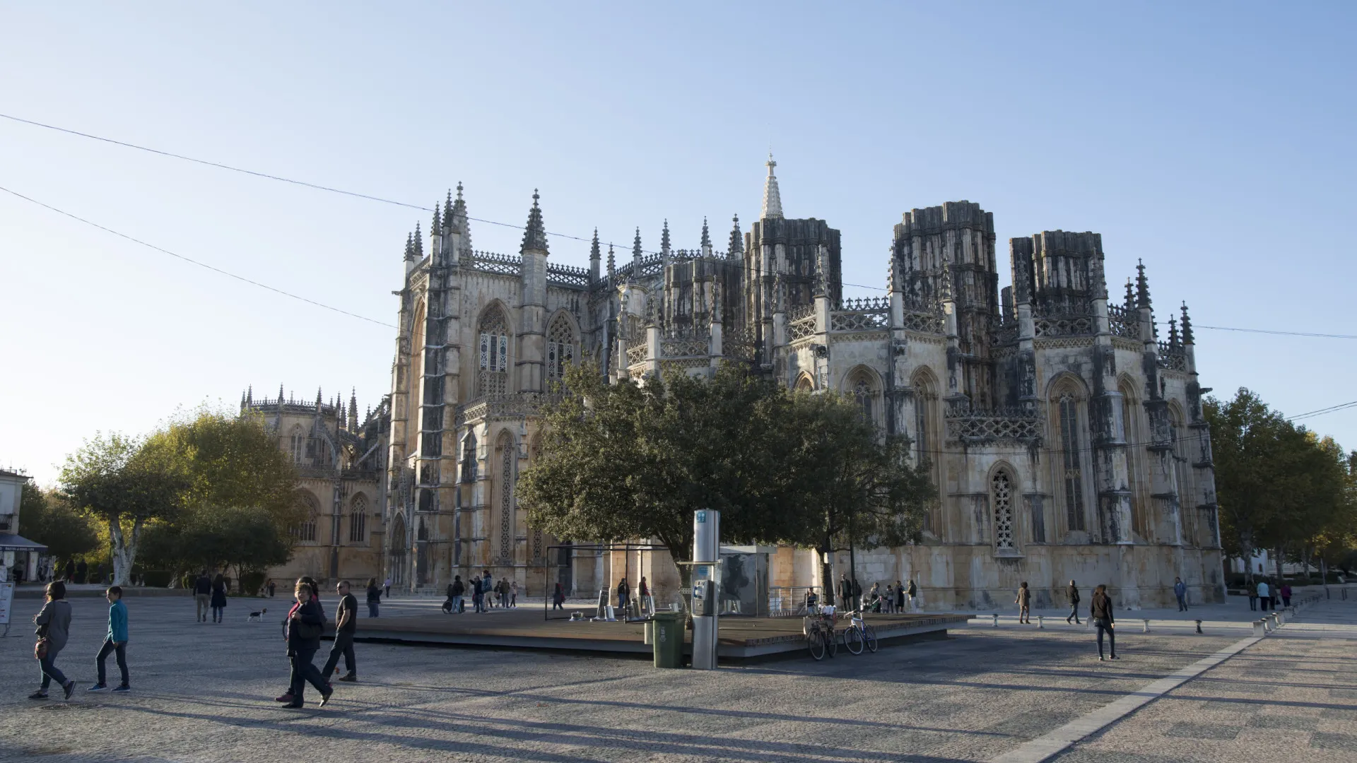 
                    Convento de Cristo e Mosteiro da Batalha reabrem sexta-feira
                