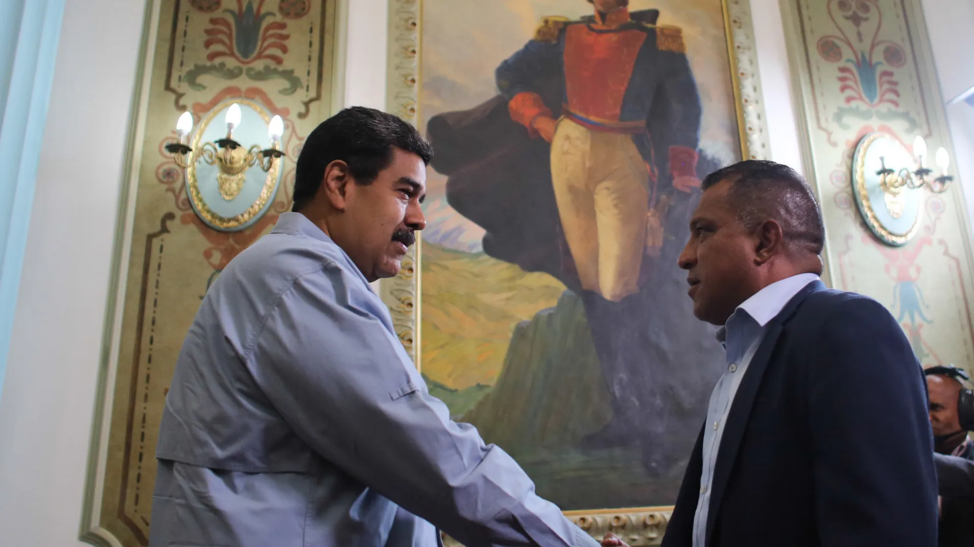 
                    Opositor venezuelano morreu na prisão por ataque cardíaco, diz governo
                