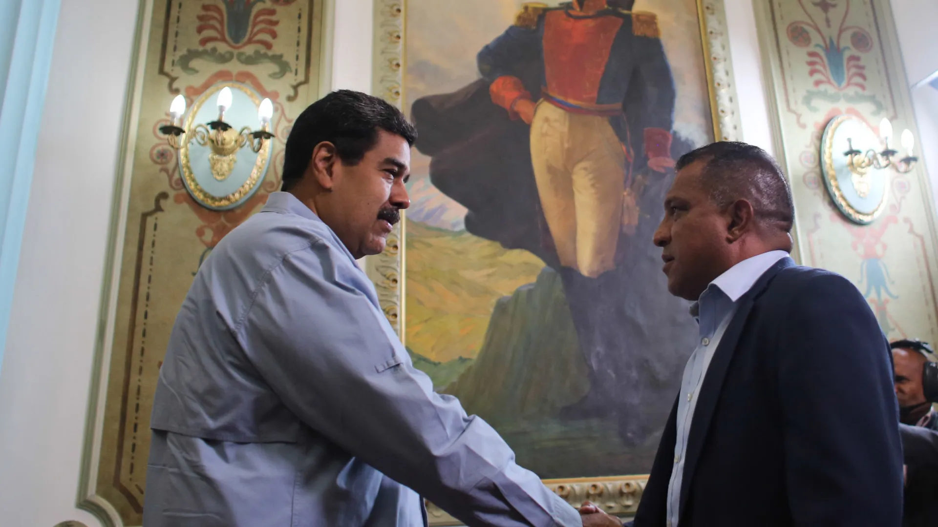 
                    Opositor venezuelano morreu na prisão por ataque cardíaco, diz governo
                