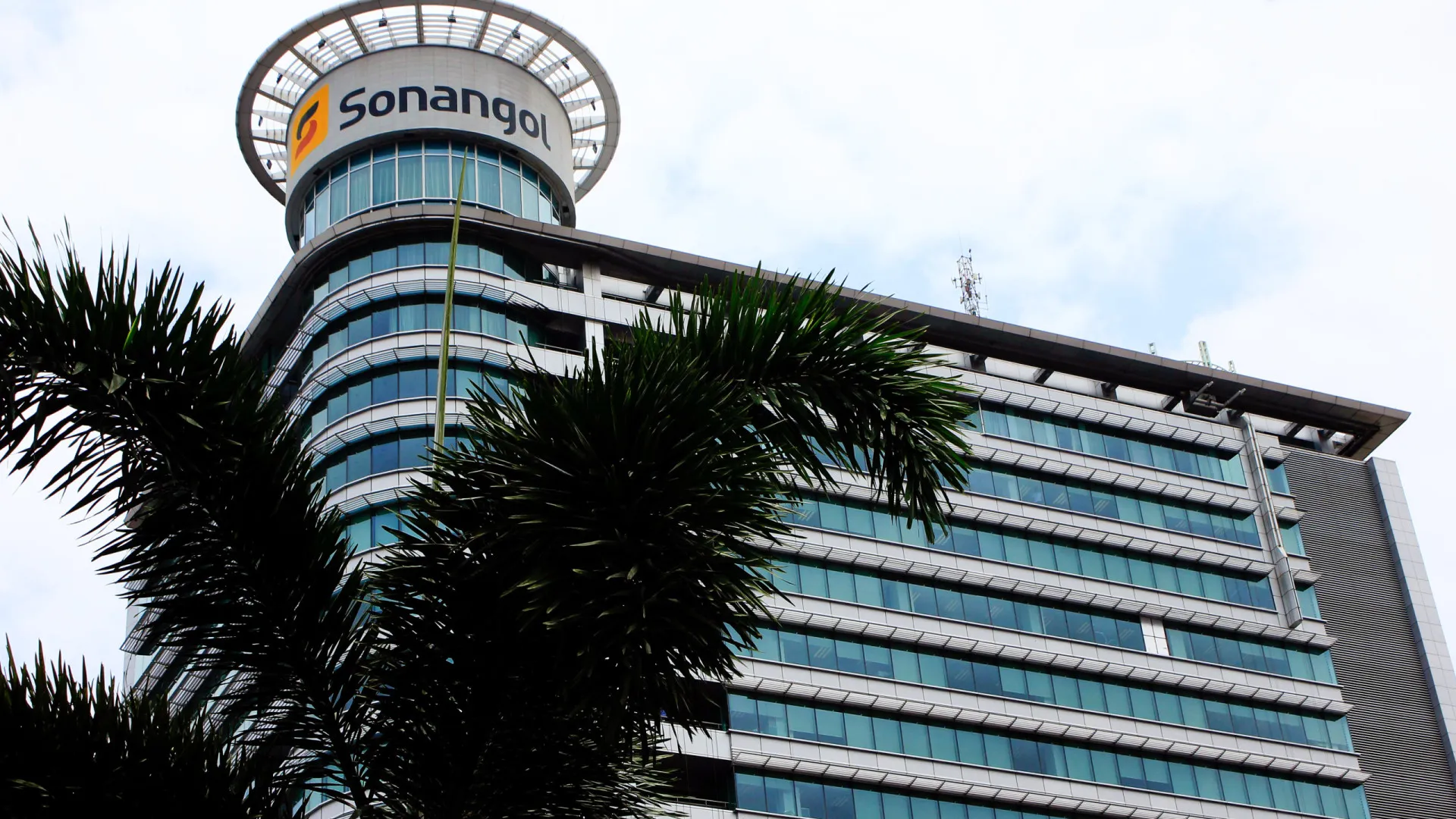 
                    Estudo alerta para declínio estrutural da Sonangol e propõe privatização
                