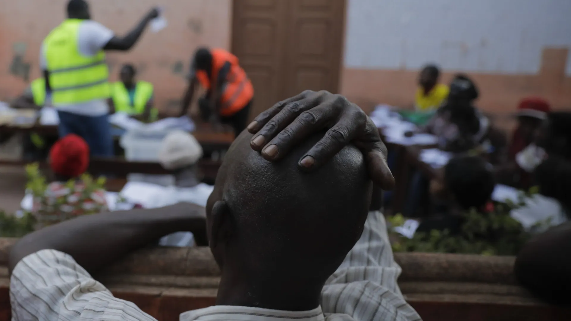 
                    Órgãos que garantem atos eleitorais sob contestação da oposição guineense
                