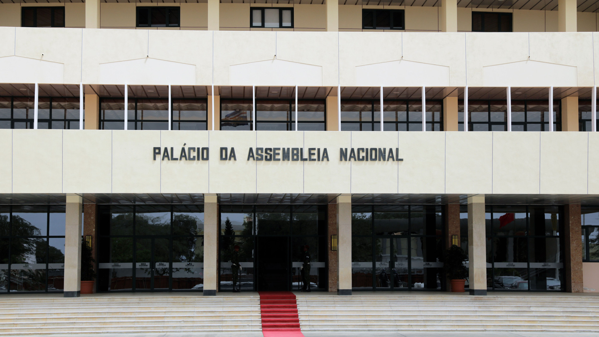 Parlamento cabo-verdiano aprova na generalidade a proposta de OE 2025