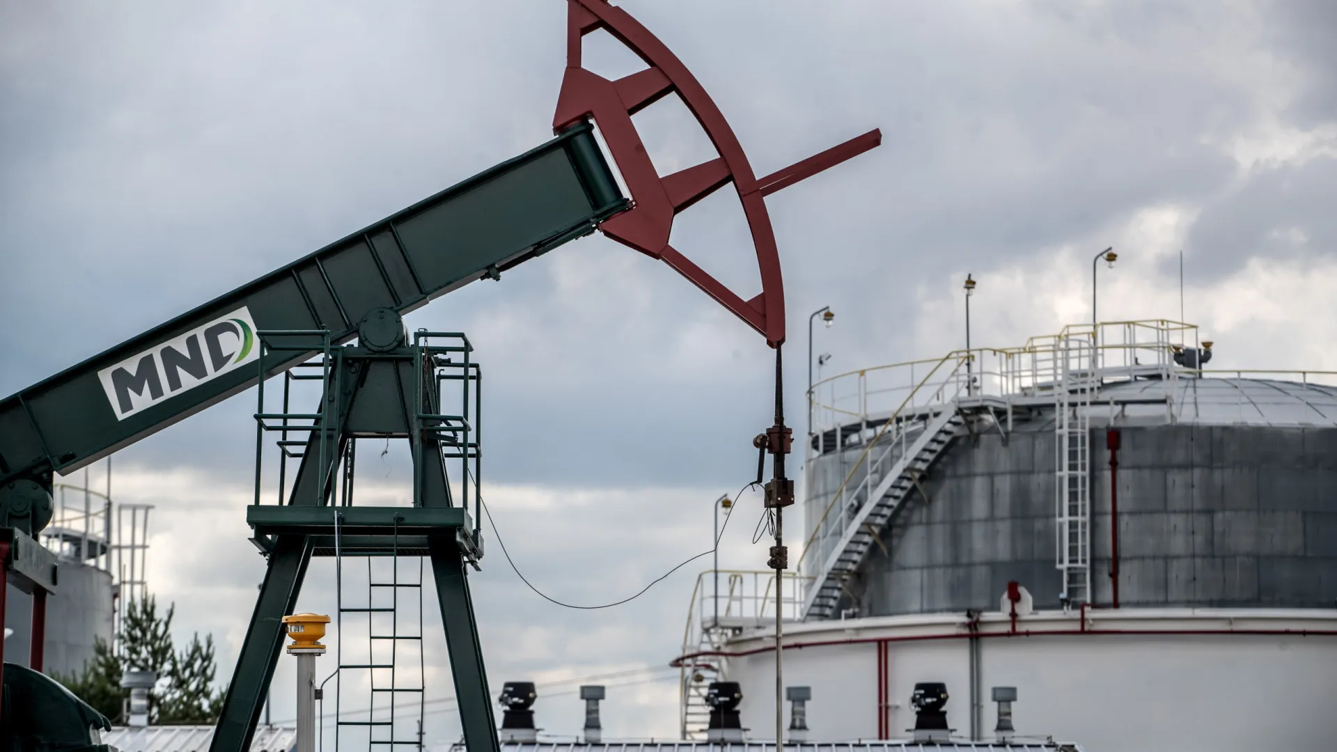 Cotação do Brent para entrega em maio sobe 3,54% e passa os 112 dólares