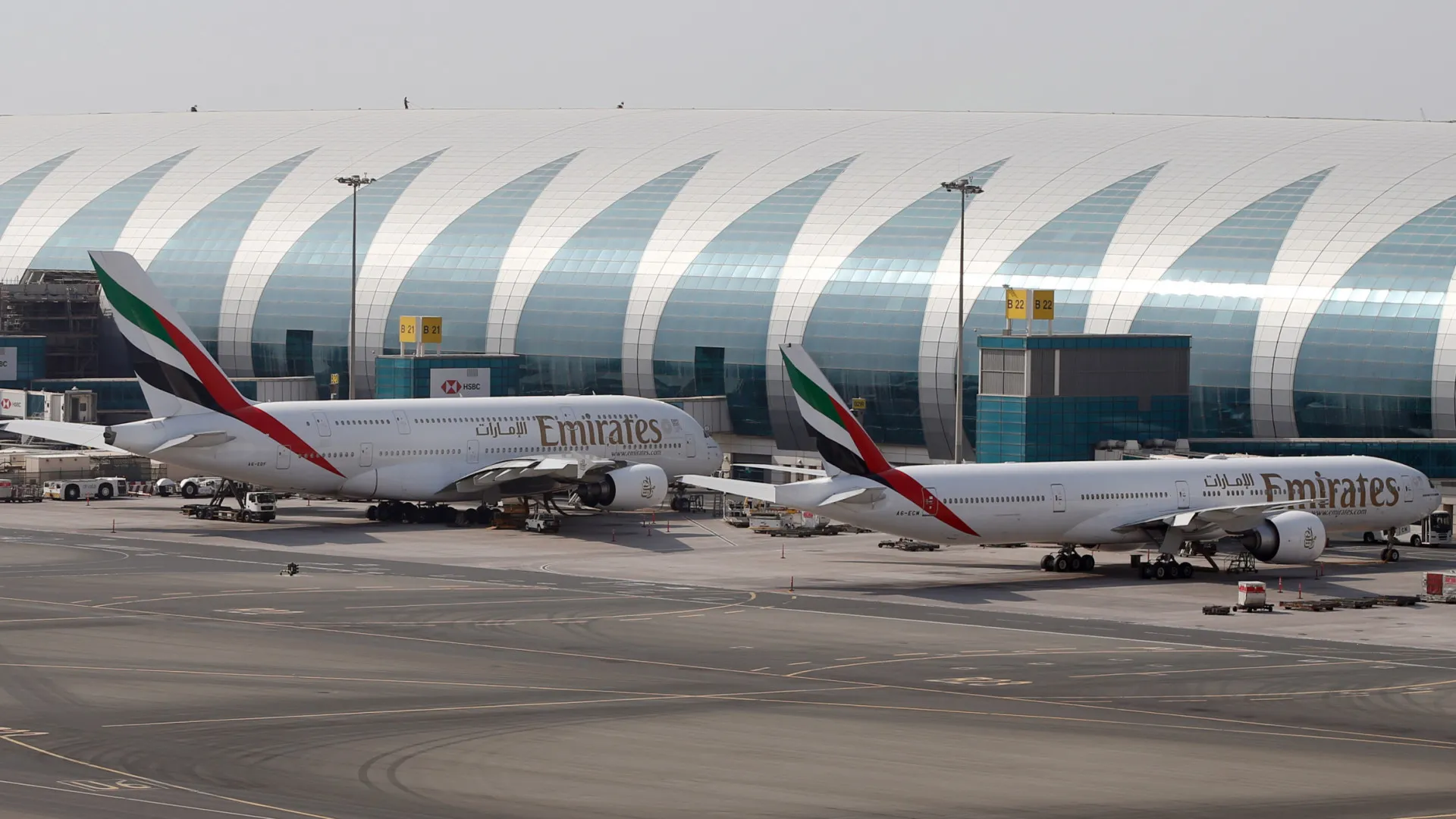 Angolanos retidos no Dubai devem voar para Luanda no sábado