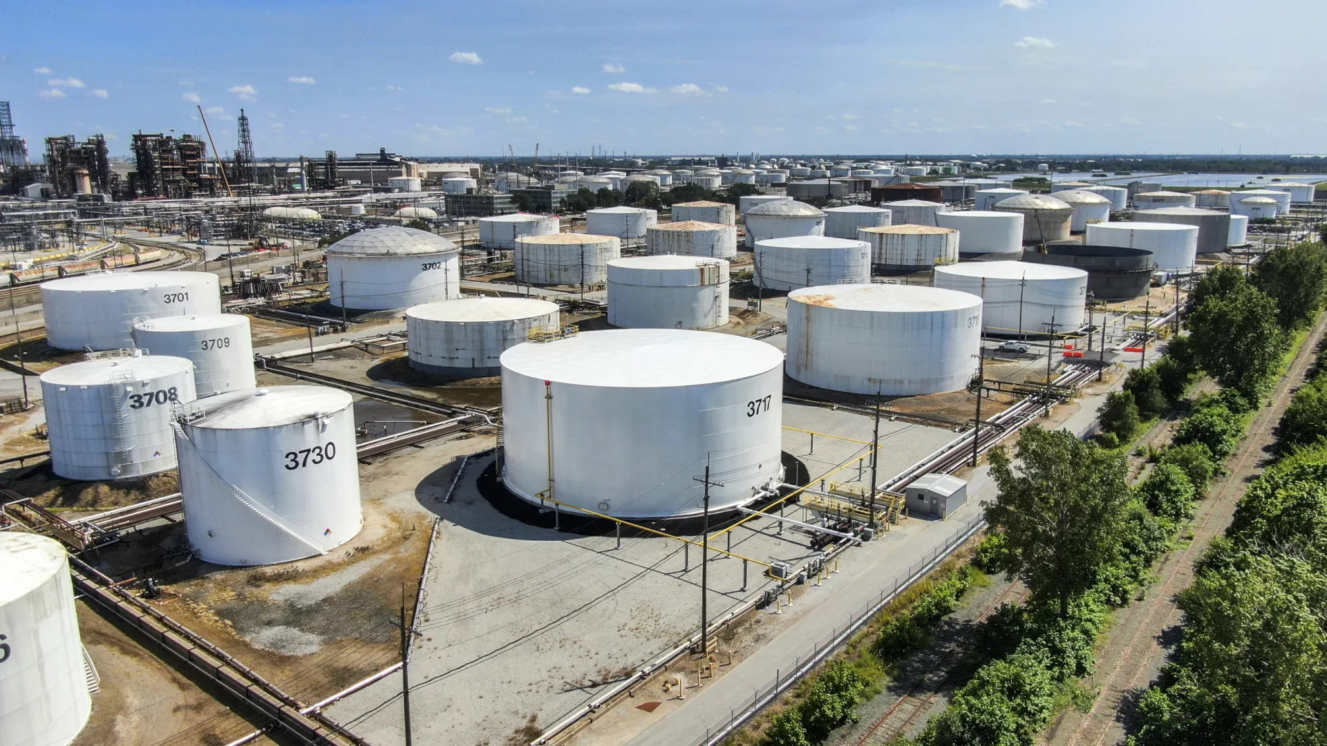 
                    Cotação do Brent para entrega em outubro sobe 1,51% para 68,75 dólares
                