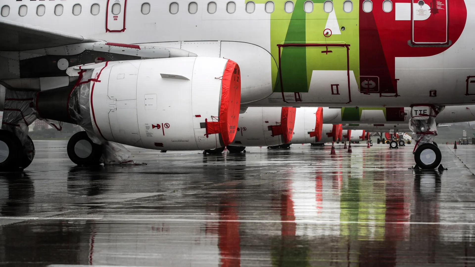 
                    Pessoal de Voo critica envolvimento de Pinto Luz na privatização da TAP
                